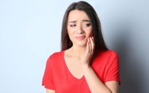 Invisalign vs. Traditional BracesPain and Discomfort